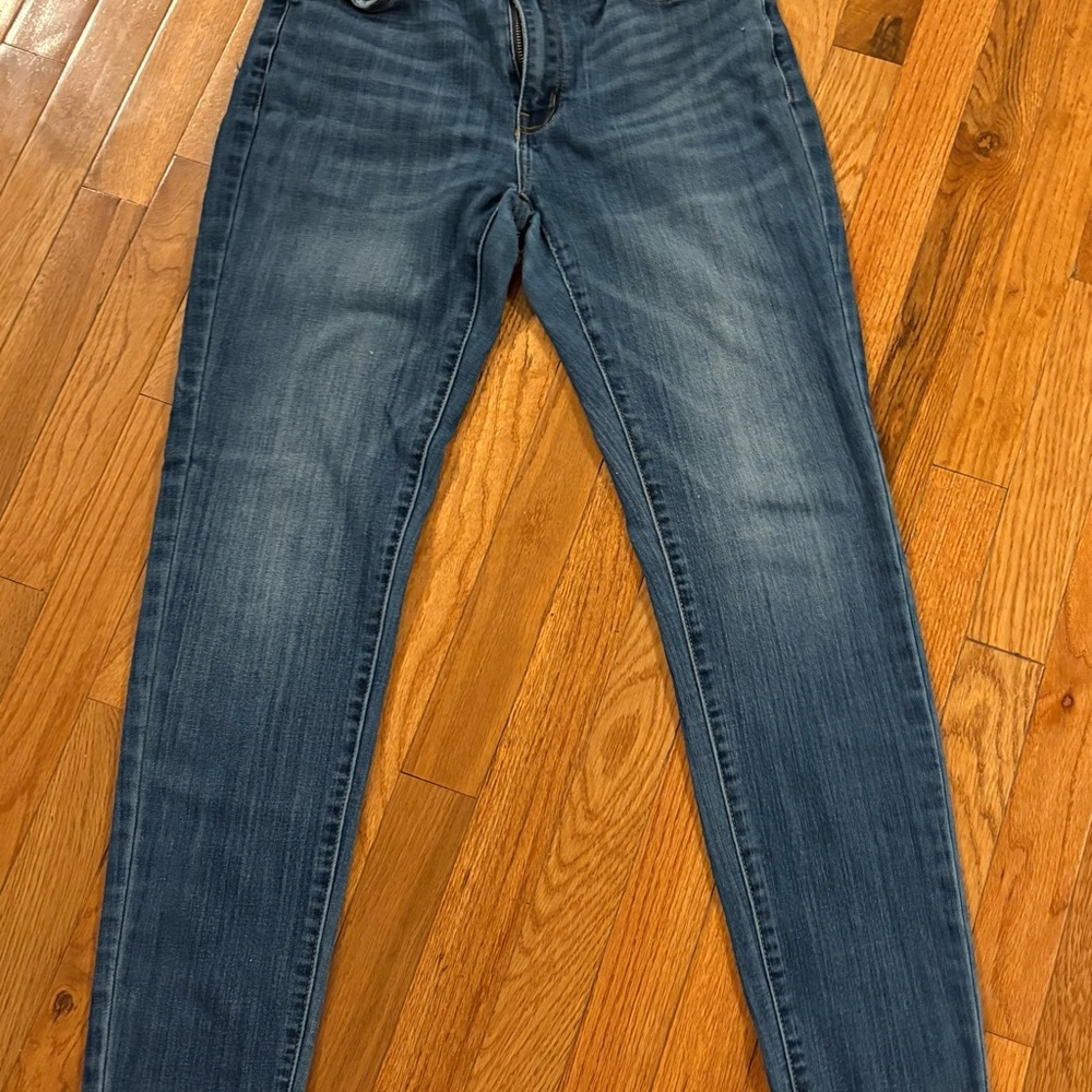 Stylish Blue Denim Jeans